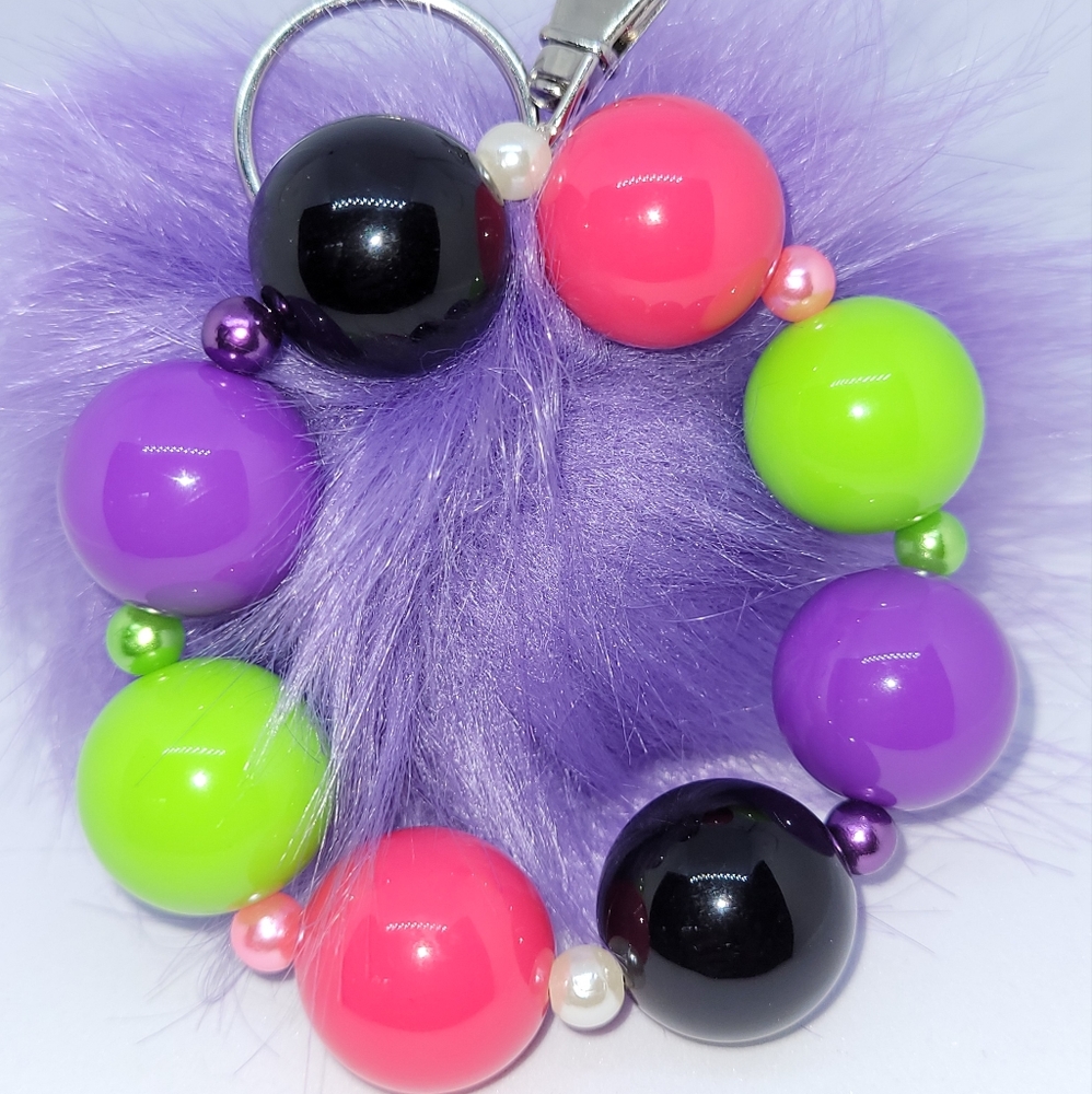 HANDMADE WRISTLET KEYCHAIN!! COOL COLORS!!